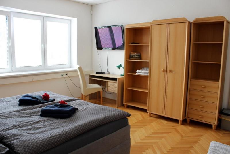 Apartmanovy Dom Stummerova Topoľčany Esterno foto